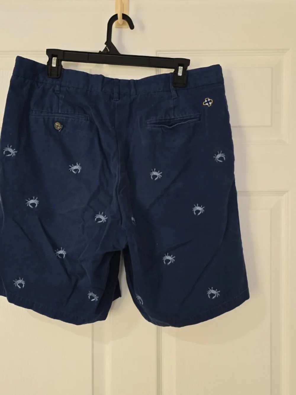 Castaway Nantucket Men's Flat Front Chino Shorts Crab Embroidered Blue Size 35